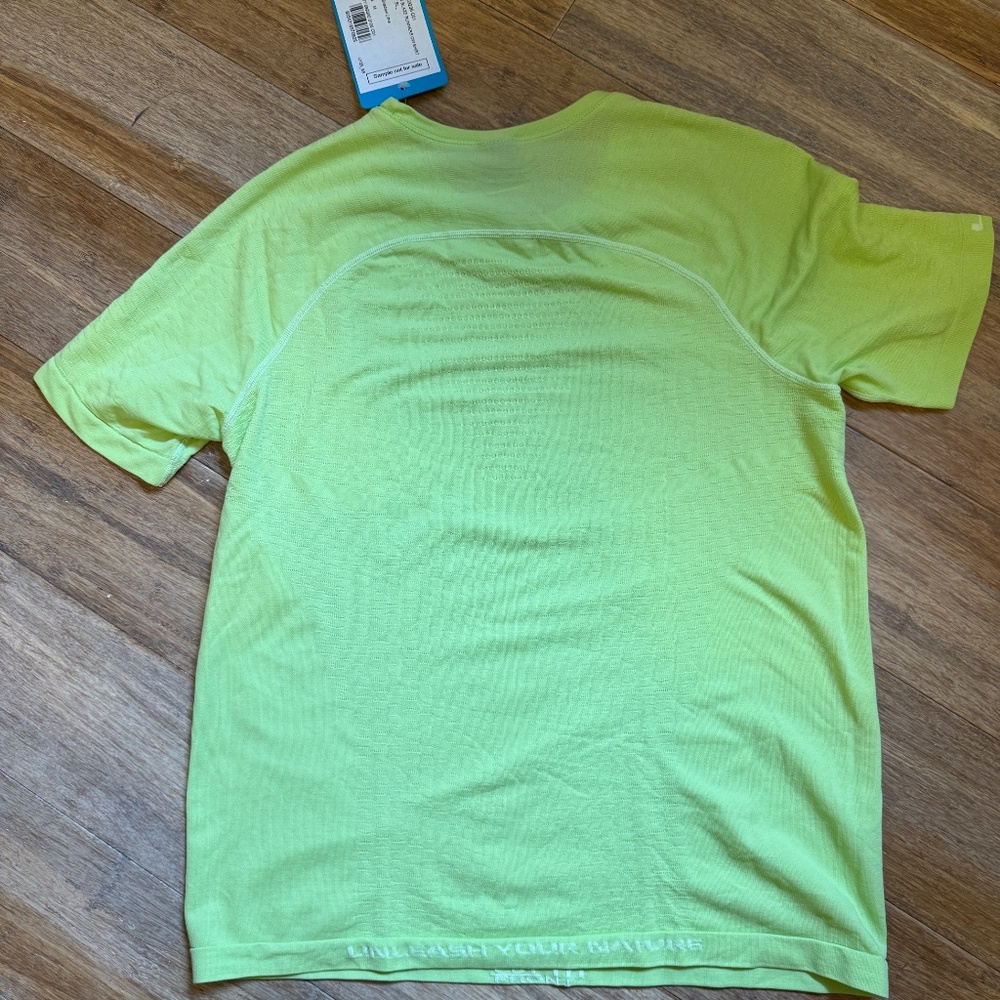 UYN- Brand New Runners Shirt - Picture 4 of 9